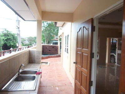 picture For sale: 2-storey townhouse, Sirida Village, next to the 4 Regions Floating Market, Pattaya, Bang Lamung, Chonburi ,near Jomtien Beach  - 7/8