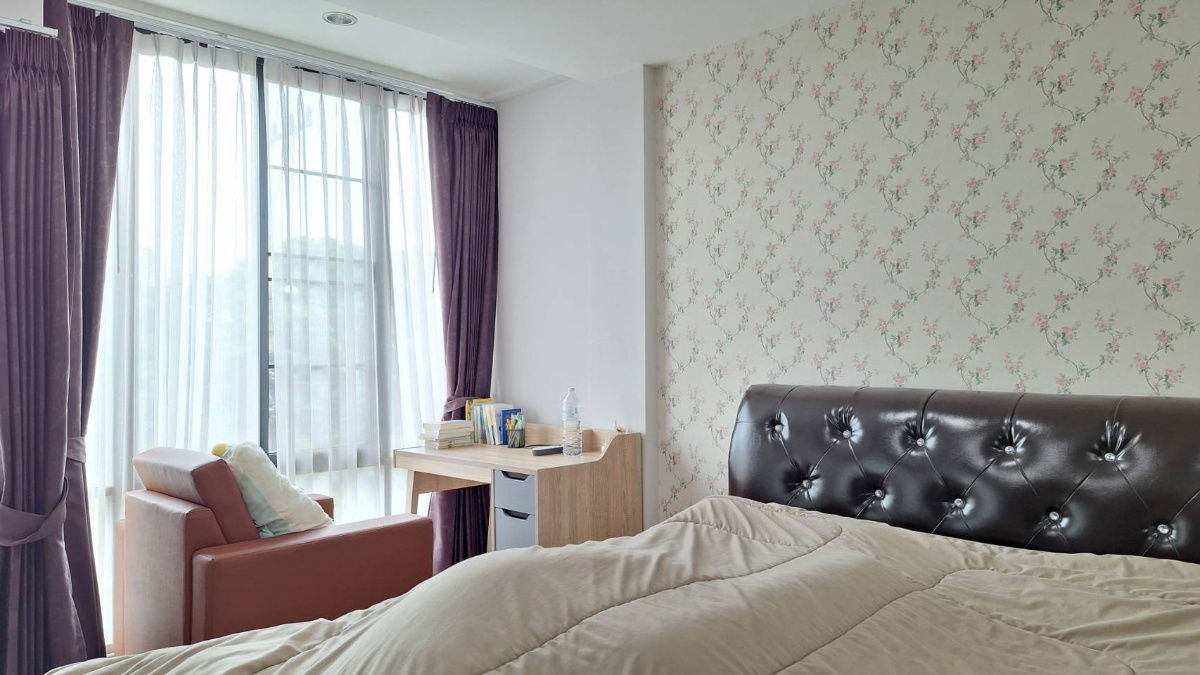 picture Commercial building for rent, 17,000 baht, near Varee School, near 89 Plaza, size 3 bedrooms, 4 bathrooms, 2 parking spaces - 26/48