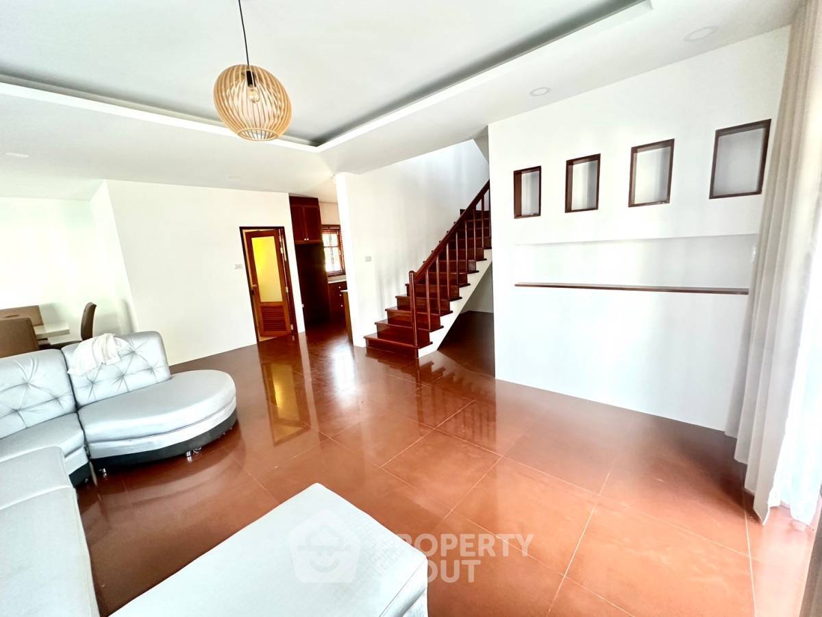 picture 3-BR House close to Hua Hin Night Market (ID 1929731) - 9/10
