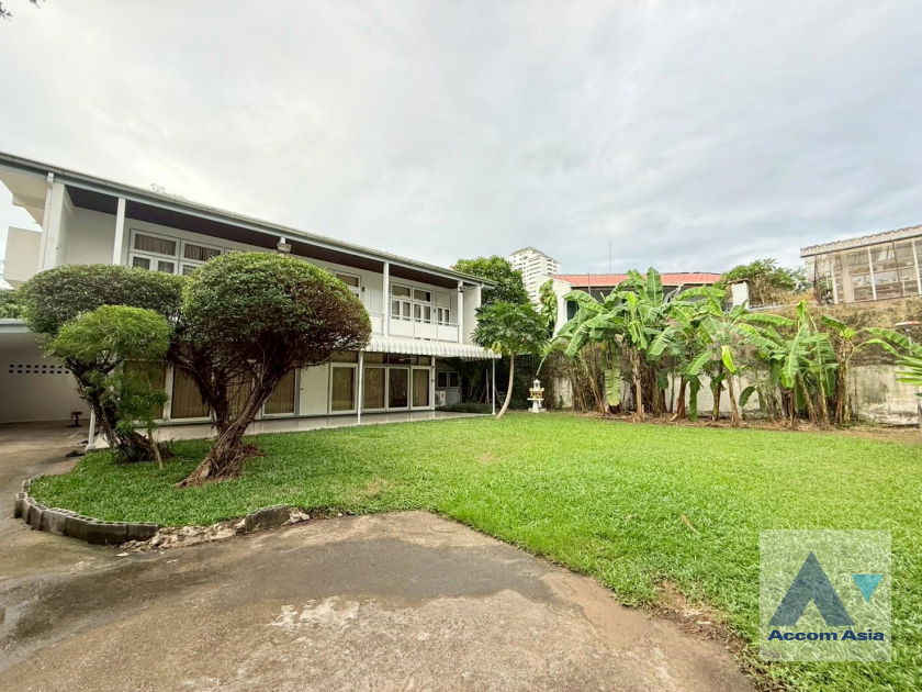 picture 🔼🔽 AccomA 📩 Home Office 3 BR House in Khlong Toei Nuea (99503) - 3/20