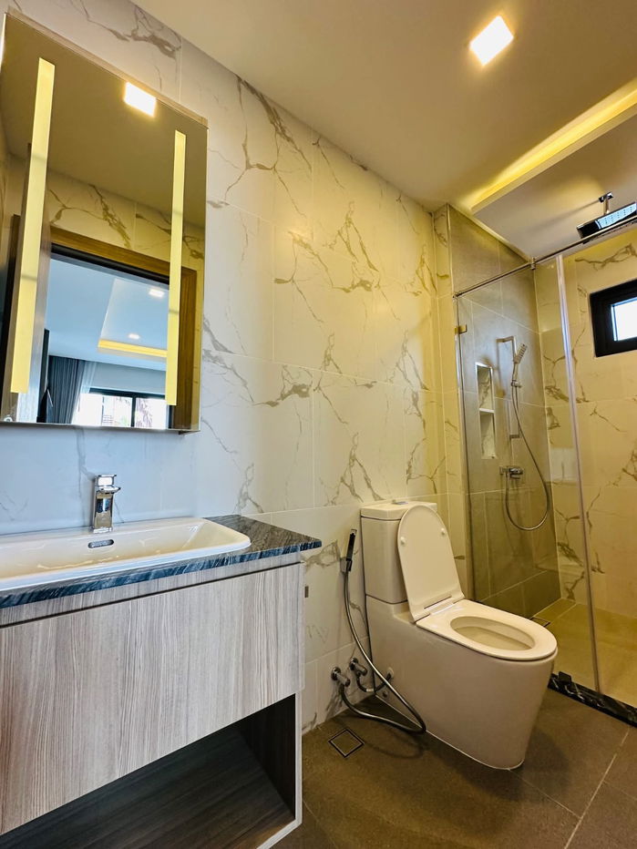 picture House Luxury for rent To beach only 5mins - 15/25