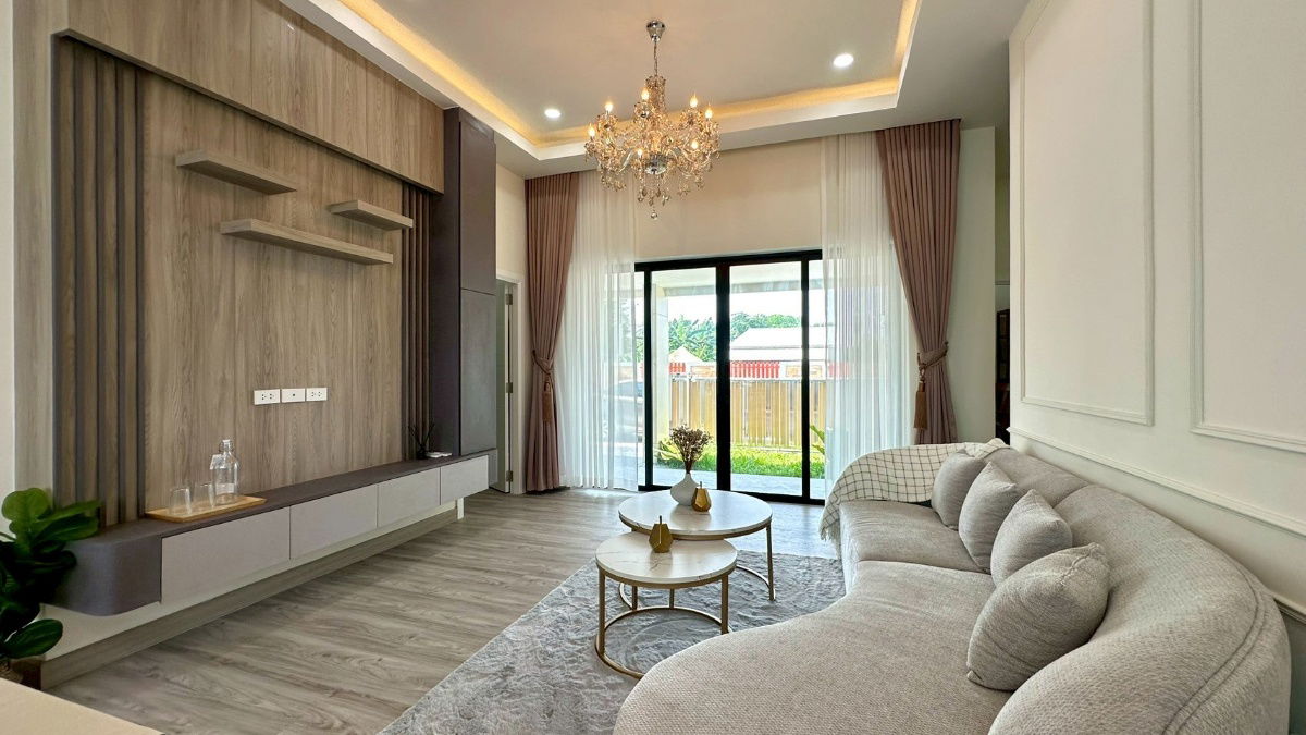 picture New Homes Near International Schools! 10 Mins to Regent & Rugby. From 3.89M THB. - 13/29