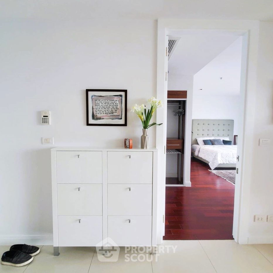 picture 4-BR Condo at Athenee Residence near BTS Phloen Chit (ID 1515799) - 9/10