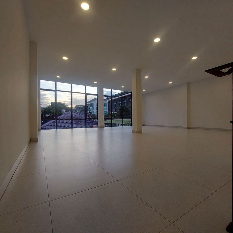 รูป ให้เช่าอาคารสำนักงาน 336 ตร.ม บางนา ซอยเปรมฤทัย กม.5 ใกล้ BTS ศรีเอี่ยม - รูปที่ 9/12