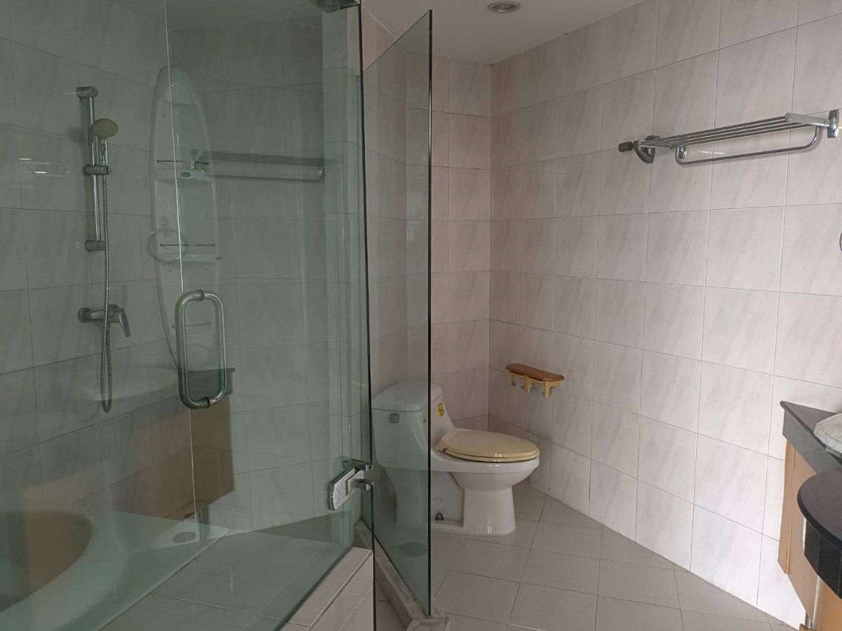 picture One-bedroom Condominium unit for Sale in NS Tower Bangna Condominium, near Central Bangna Department Store - 8/9