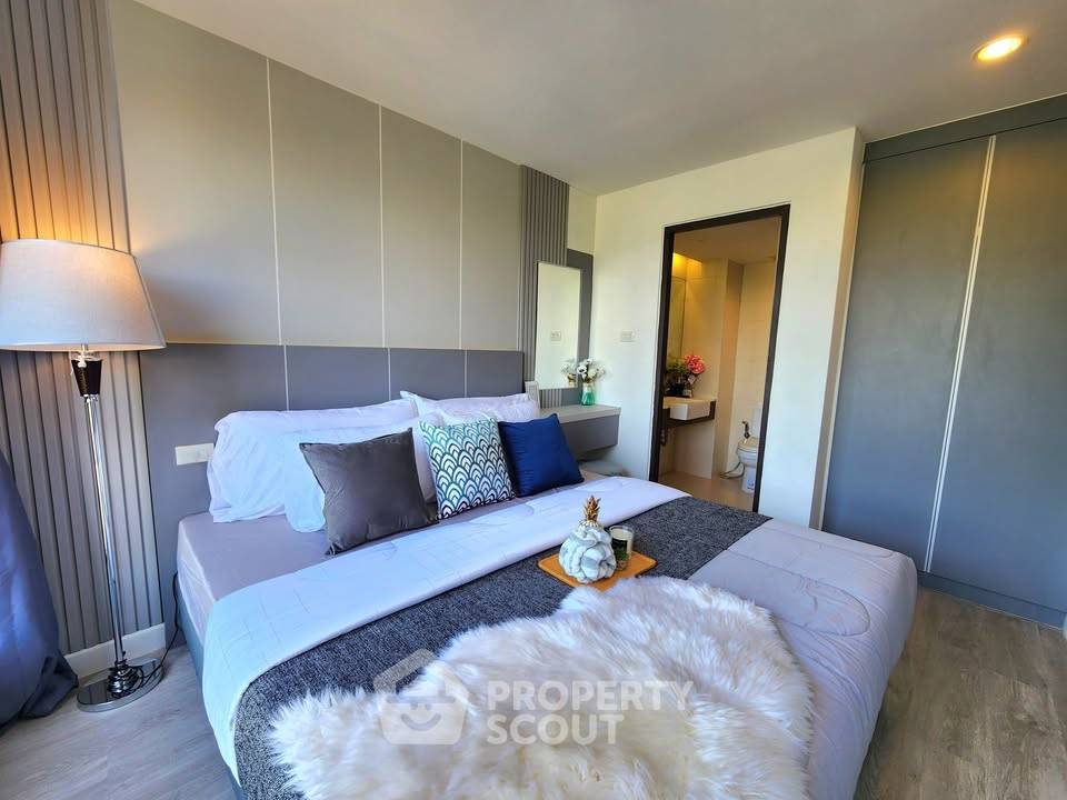 picture 1-BR Condo at Bluroc Hua Hin close to Hua Hin City (ID 2219738) - 3/18
