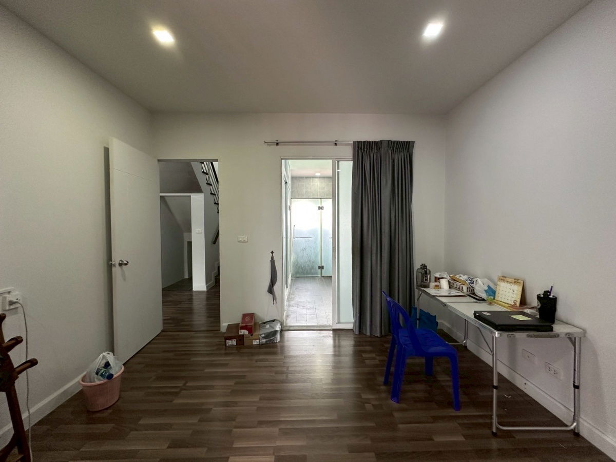 รูป ขายทาวน์โฮม 3 ชั้น หมู่บ้านเบล็สทาวน์ รามอินทรา 127 (Bless Town Ramintra 127) ถนนรามอินทรา #LB122 – 001059 - รูปที่ 15/20