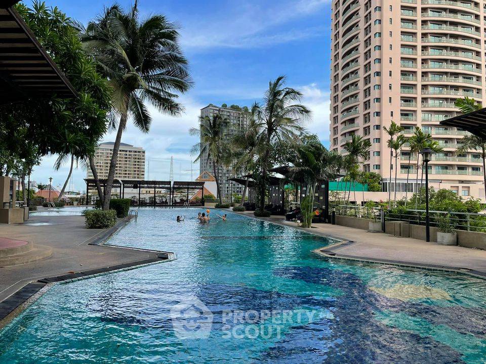 picture 2-BR Condo at Sathorn Gardens near MRT Si Lom (ID 482757) - 16/26