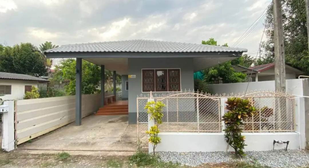 รูป Ph0445 ขายบ้านเดียวชั้นเดียว ทำเลดี (น้ำไม่ท่วม) 2 นอน 1 น้ำ 39 ตรว. ราคาเพียง 1.85 ลบ. - รูปที่ 1/9