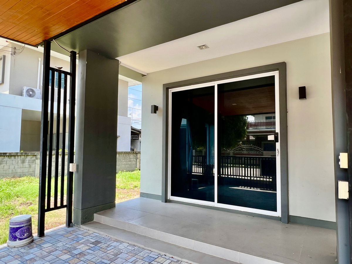 picture 🏡 Urgent Sale! Detached House at Casa Ville Bangna – Thepharak 🔥 Special Price – Re-listing After Reservation Canceled | Best Deal in the Project! - 3/43