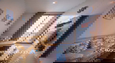 🔼🔽 AccomA 📩 Modern white-tone condo with city balcony in Sukhumvit at Quattro Thonglor (13000592)