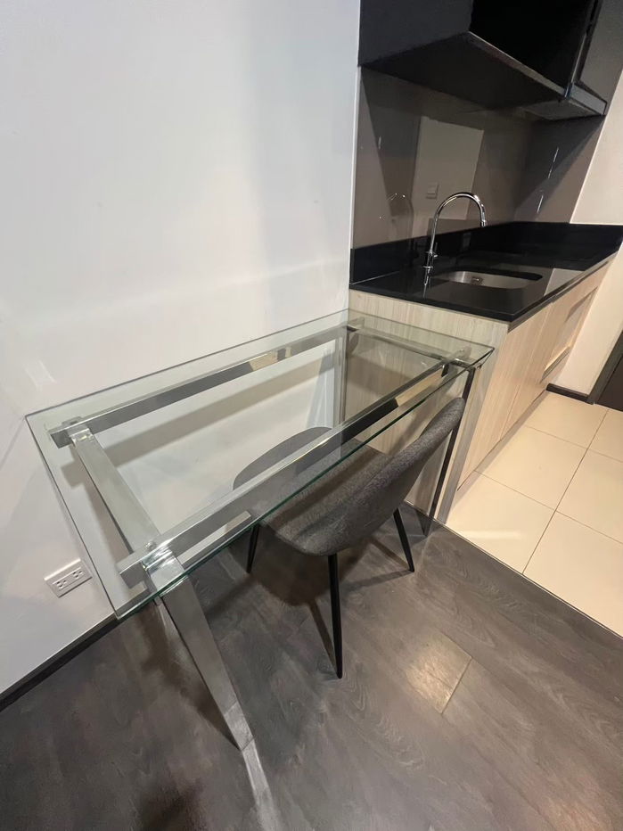 picture Urgent Rent! Beautiful Room Special Price! Edge Sukhumvit 23 - 1 Bed, 1 Bath - 33 Sq.M. - 5/12