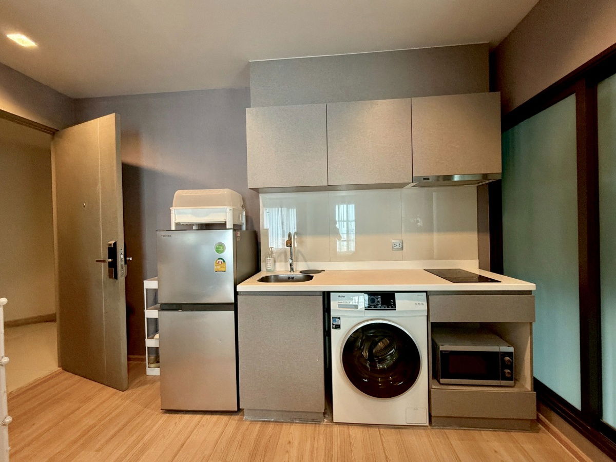 picture Life Asoke Rama9 2 Bed 1 bath for rent with full decoration - 7/13
