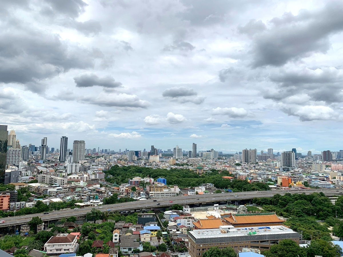 รูป ขายด่วน！คอนโดริทึ่ม สาทร ชั้นสูง วิวเมือง 1 ห้องนอน ตกแต่งครบ  - รูปที่ 3/10