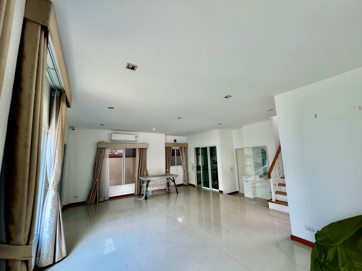 picture 🏡 Urgent Sale! Detached House at Casa Ville Bangna – Thepharak 🔥 Special Price – Re-listing After Reservation Canceled | Best Deal in the Project! - 11/43
