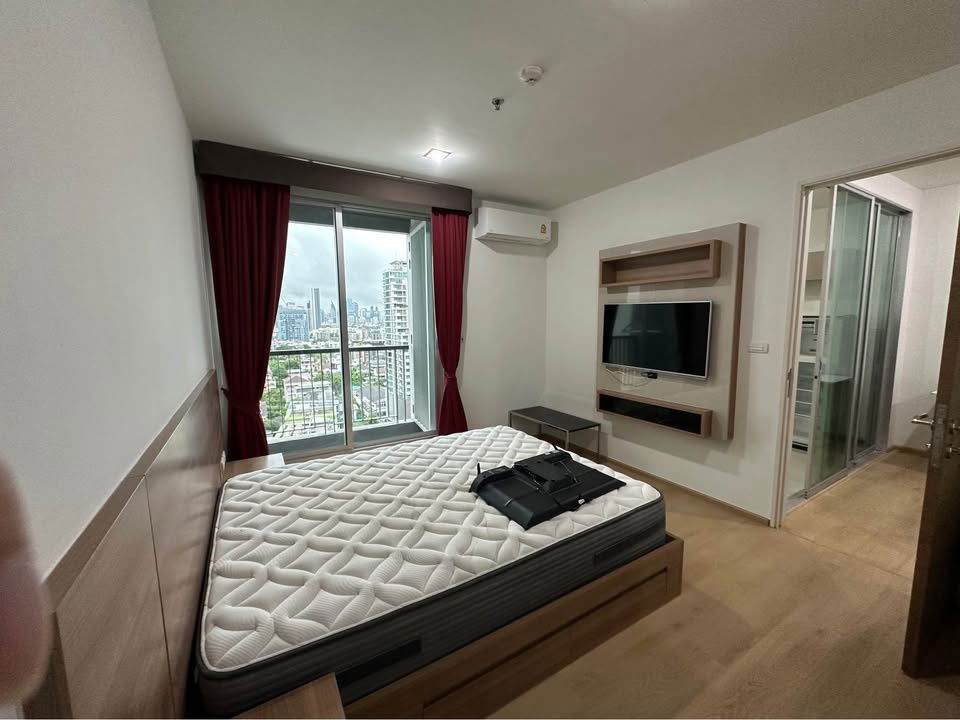 picture R2556 Condo For Rent RHYTHM Phahol Ari - 4/9