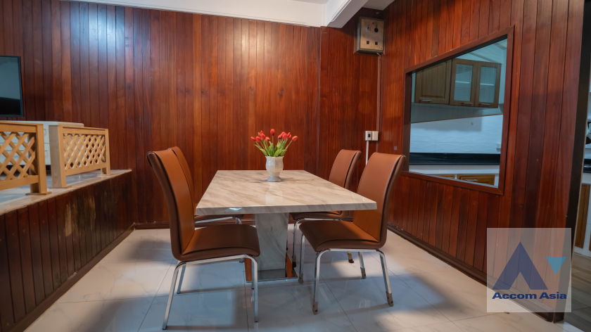 รูป 🔼🔽 AccomA 📩 Pet friendly,Home Office 5 BR House @Ekkamai Villas (AA16887) - รูปที่ 4/6