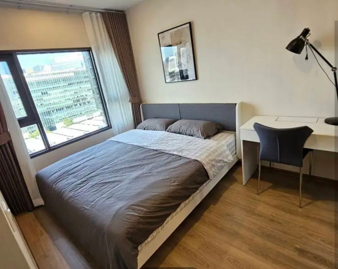 picture Condo For Rent // Life Rama4 - Asoke - 11/19