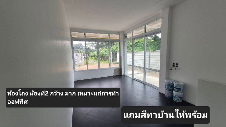 รูป บ้านเดี่ยว2 ชั้น สไตล์ คอนเทมโพรารี่ เน้นพื้นที่ใช้สอย แถมฟรี บ้านอีก1หลัง - รูปที่ 4/19