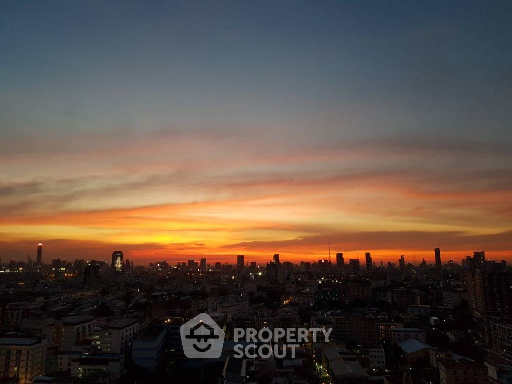 picture 2-BR Condo at Life Ratchadapisek near MRT Huai Khwang (ID 1363855) - 14/15