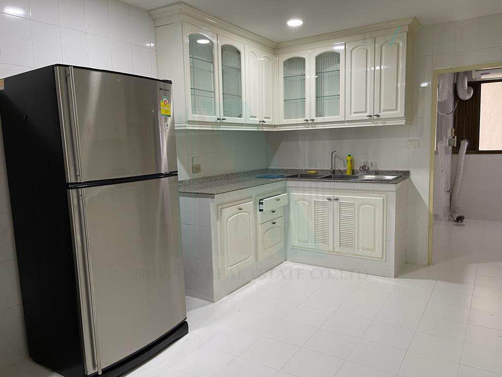 picture 🎉 For Rent Condo TOWER PARK Building 1, Floor 12,4 bed room, Room size 363.00 sqm - 7/8