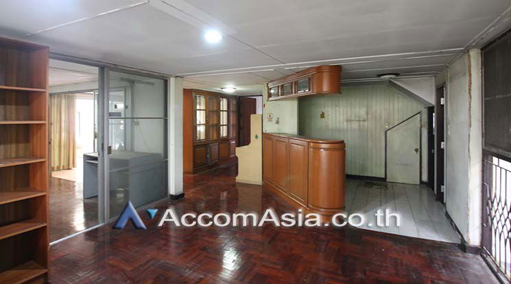 picture 🔼🔽 AccomA 📩 Home Office 4 BR House in Khlong Ton Nuea (AA19216) - 6/12