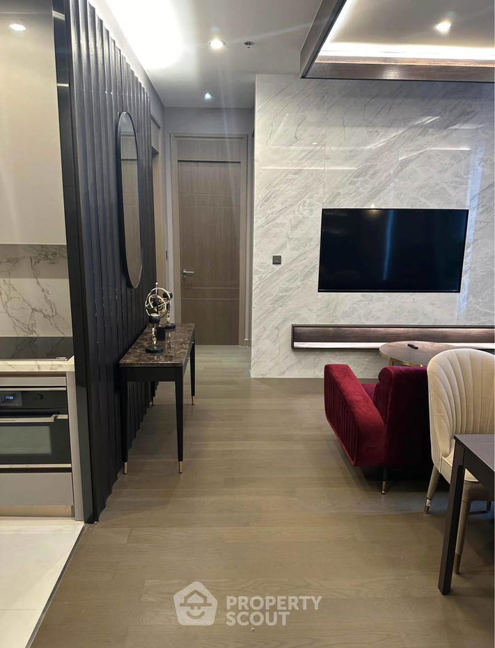 picture 2-BR Condo at The Esse At Singha Complex near MRT Phetchaburi (ID 2165062) - 3/14