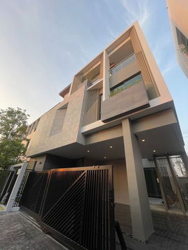 ขาย เช่าบ้านหรู 3 ชั้น The Gentry Cultivar Rama 9 ย่านกรุงเทพกรีฑา  ติดทางด่วน ใกล้ MRT สายสีส้ม ใกล้สนามบิน เพียง 5 นาที