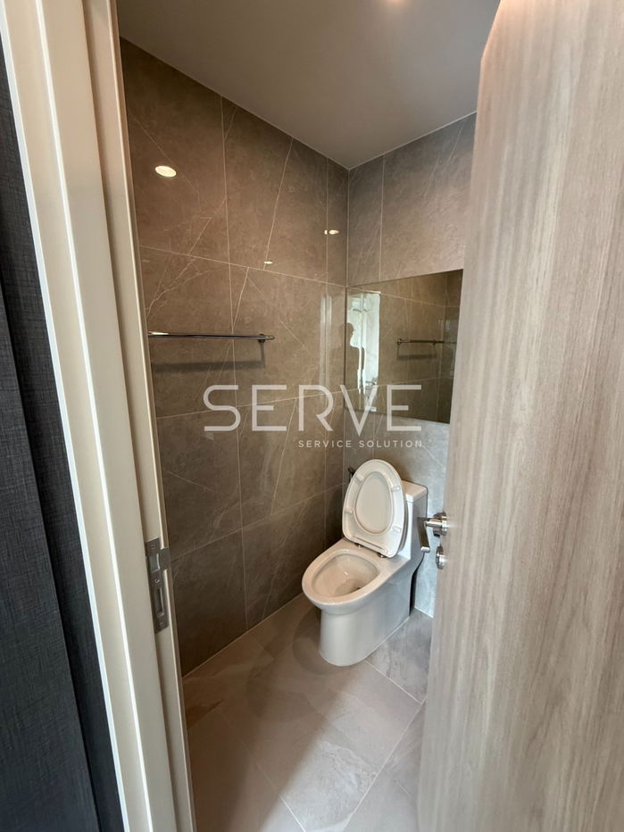 picture 22K/Mo 1 Bed 1 Bath Nice Room New Condo Good Location Close to MRT Phra Ram 9  220 m. @  NUE District R9  - 8/8