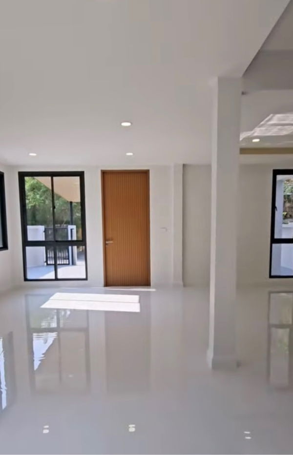 picture P0128 For Sale! Corner Unit Detached House - Sukhumvit 60/1 - 7/11