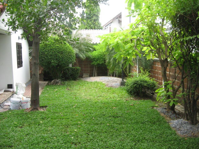 picture Four-bedroom detached house for rent in Ladawan Srinakarin, near skytrain station Sridan, International school Bangkok Pattana - 3/9