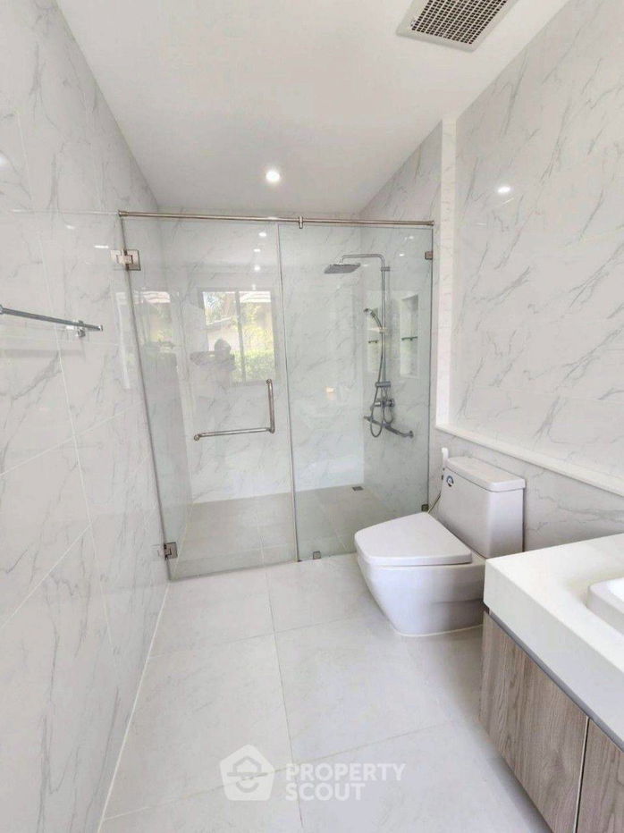 รูป บ้าน 4-ห้องนอน ที่ เดอะ วิลเลจ โดย ฮอร์สชู พอยท์ ใน หนองปรือ (ID 2175435) - รูปที่ 18/34