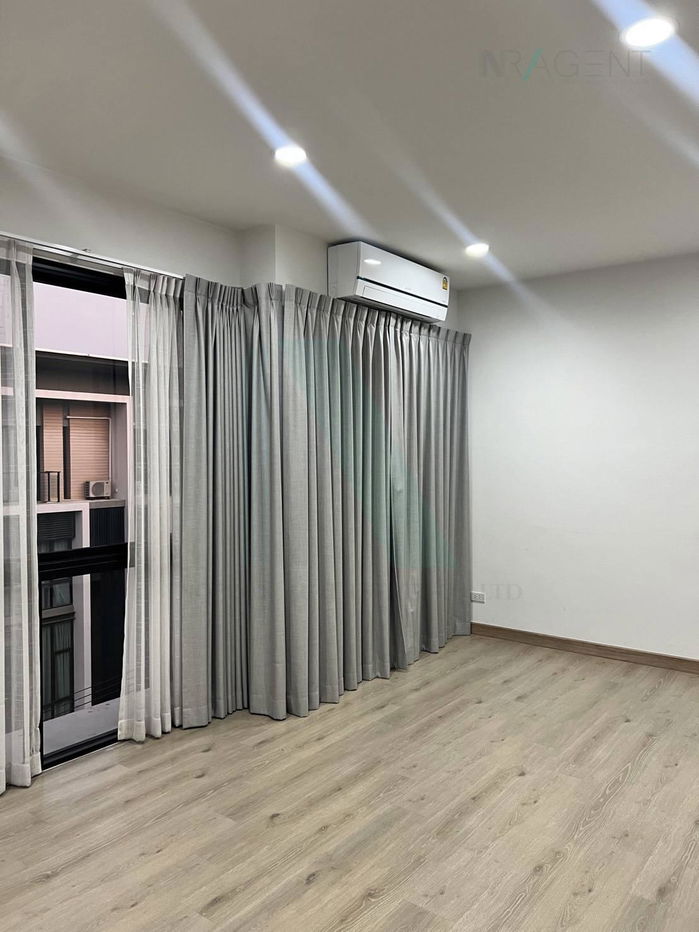 picture 🚩 For Rent 4-story Home office PREMIUM PLACE KASET – NAWAMIN 3 bedroom 4 bathroom - 1/8