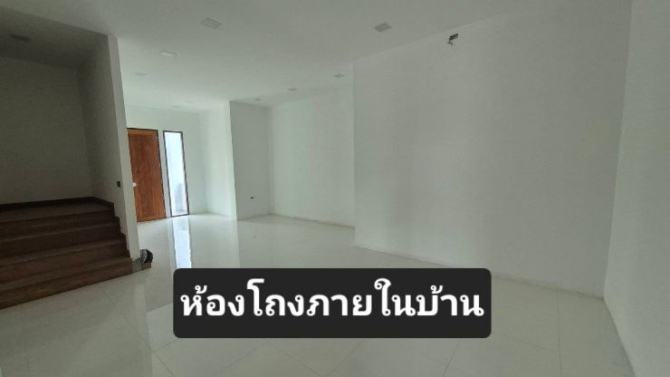รูป บ้านเดี่ยว2 ชั้น สไตล์ คอนเทมโพรารี่ เน้นพื้นที่ใช้สอย แถมฟรี บ้านอีก1หลัง - รูปที่ 3/19