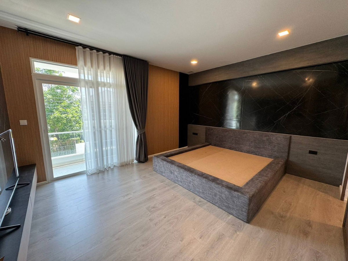 รูป 🏡BN030 ให้เช่าบ้านเดี่ยวไซต์ใหญ่ สุด Private  🏡.   โครงการหมู่บ้าน มัณฑนาบางนา-วงแหวน (รามคำแหง 2)(ENG Below🇬🇧) - รูปที่ 7/16