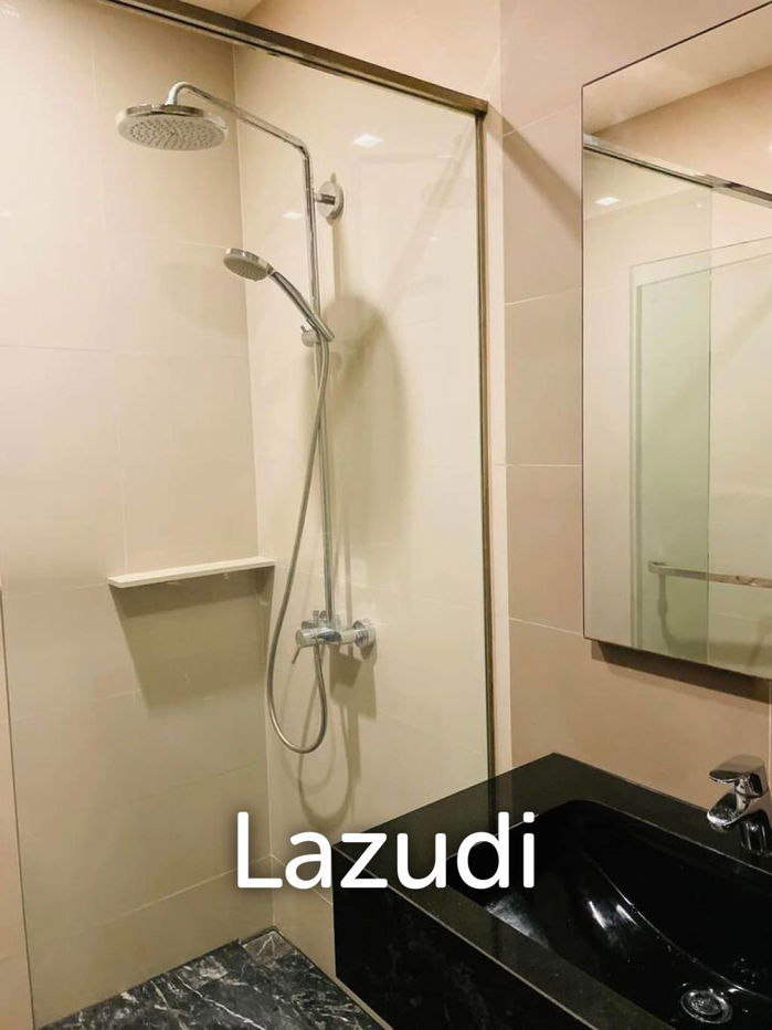 picture 1 Bed 1 Bath 30 SQ.M Edge Sukhumvit 23 - 9/10