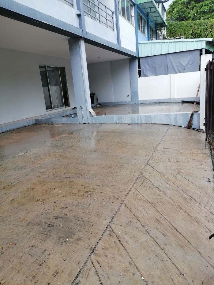 รูป ทาวน์​โฮม​ขนาด​6​ห้องนอน​ 6​ห้องน้ำ​ ถนน​หทัย​ราษฎร์​4​ - รูปที่ 3/15