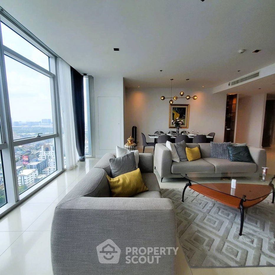 picture 4-BR Condo at Athenee Residence near BTS Phloen Chit (ID 1515799) - 1/10