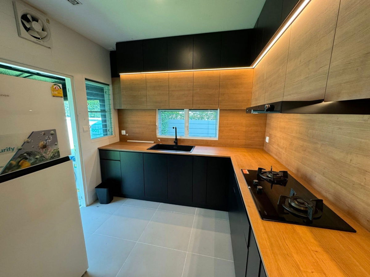 รูป บ้านเดี่ยวแต่งหรูสไตล์โมเดิร์น มัณฑนา บางนา-วงแหวน ตรงข้ามเมกาบางนา - รูปที่ 5/8