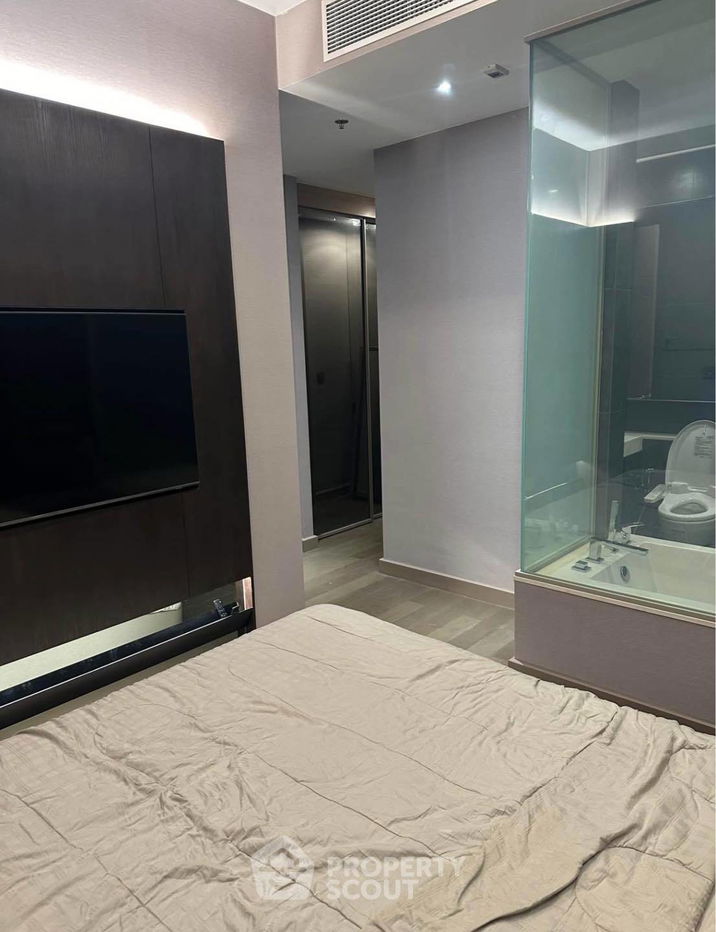 picture 2-BR Condo at The Esse At Singha Complex near MRT Phetchaburi (ID 2165062) - 5/14