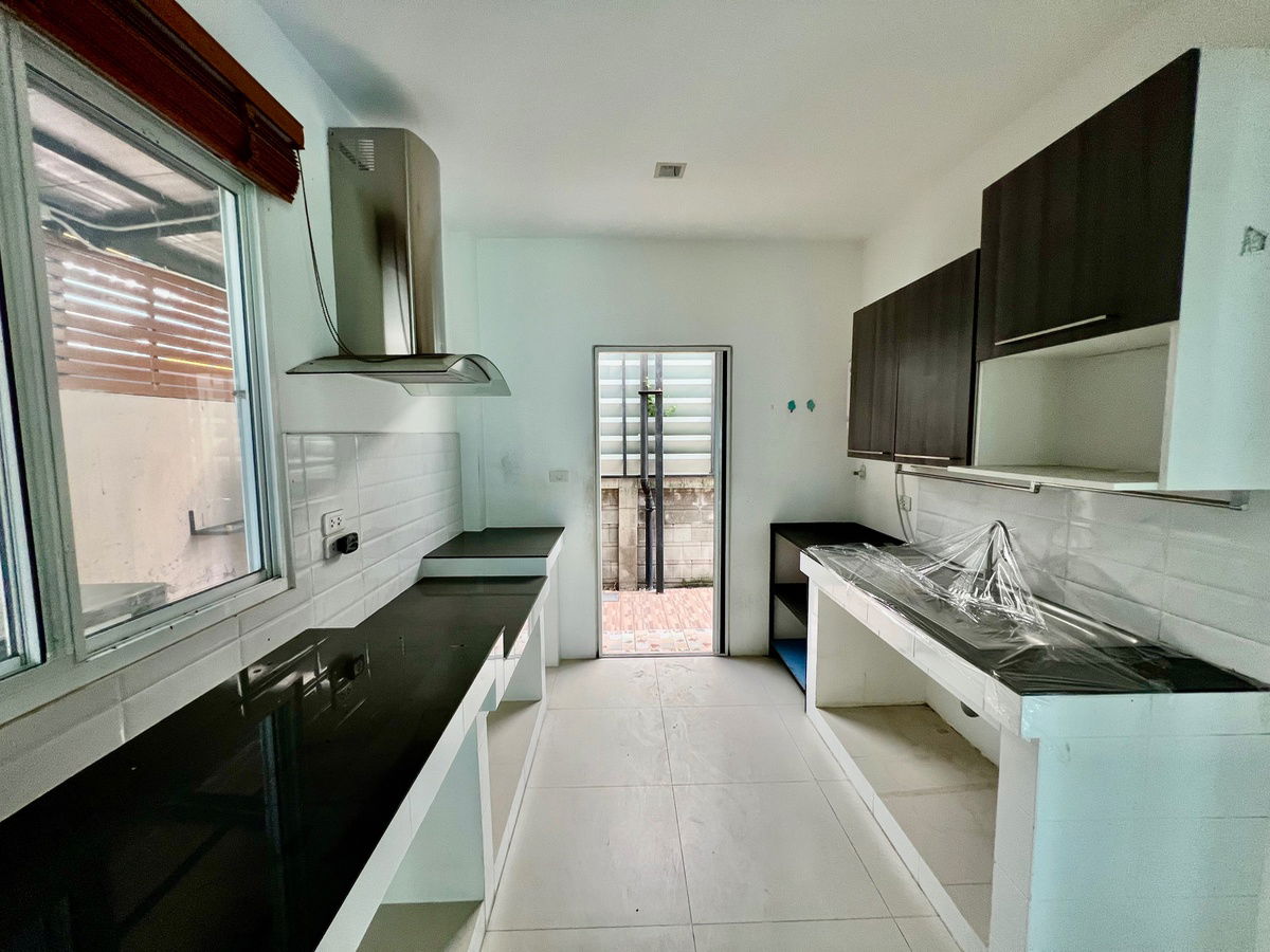 picture 🏡 Urgent Sale! Detached House at Casa Ville Bangna – Thepharak 🔥 Special Price – Re-listing After Reservation Canceled | Best Deal in the Project! - 13/43