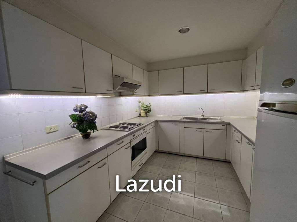 picture 4 Bedroom 4 bathroom Condo 272 Sq.m. at Liang Garden Bangkok - 15/17