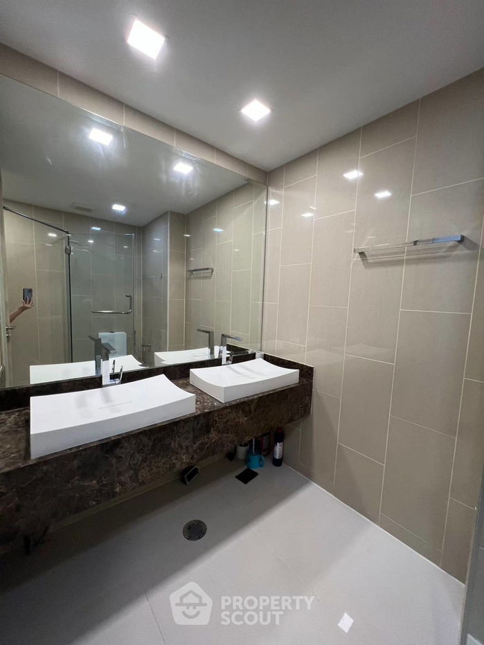 picture 1-BR Condo at The Peak Towers close to Phratamnak (ID 2218153) - 11/12