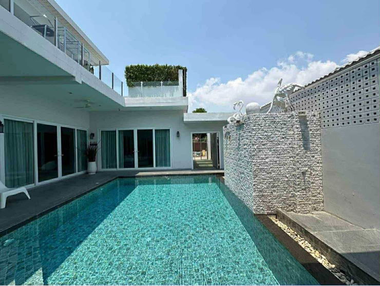 รูป Luxury pool villa near beach 5 bedrooms 5 bathrooms rent 120,000฿ 🔥🌊 - รูปที่ 3/10