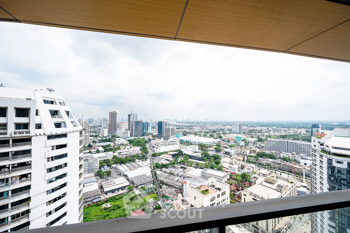 picture 2-BR Condo at The Lumpini 24 near BTS Phrom Phong (ID 887256) - 8/12