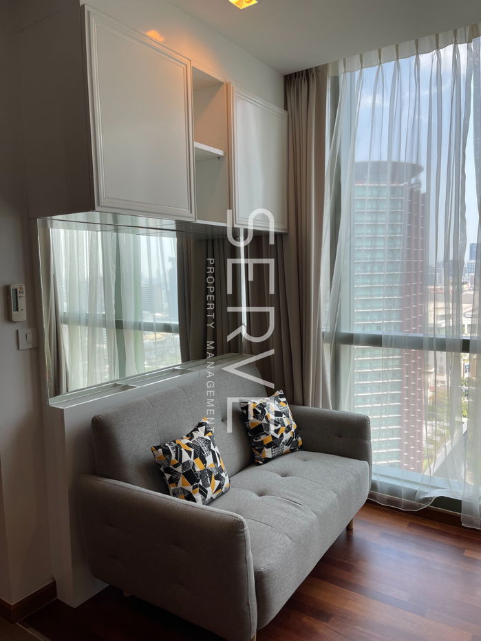 picture 2 Beds 1 Bath Nice Room Good Location Close to BTS Ratchathewi 350 m. and Siam Paragon @ Wish Signature Midtown Siam - 1/7