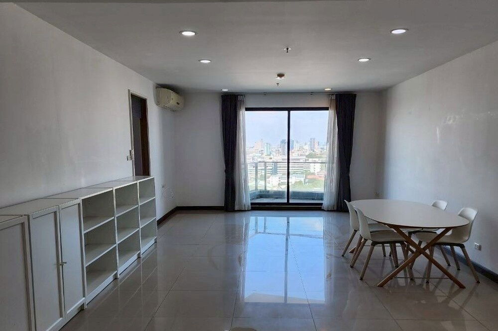 picture 🔥 For Sale  !!🔥 Code C20240201861.........Supalai Premier Ratchathewi, 1 bed, 1 bath, high floor 21++, North Facing, furnished, Special Deal!!📣📣 - 2/6