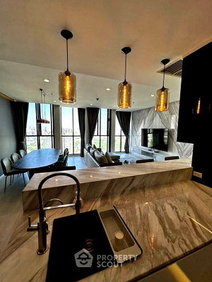 Condos for rent : 2-BR Condo at Noble Ploenchit near BTS Phloen Chit (ID 2218966)