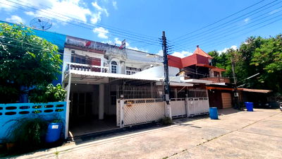 ทาวน์โฮม ถนนพระราม 3 : ขายทาวน์เฮ้าส์ 31 ตร.วา หมู่บ้านชลาธร สาธุประดิษฐ์ 57