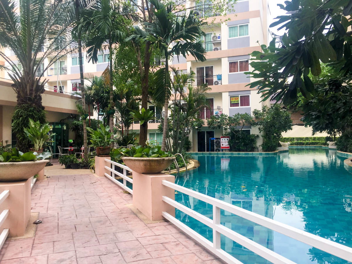 picture Studio Condominium @ Park Lane - 12/20